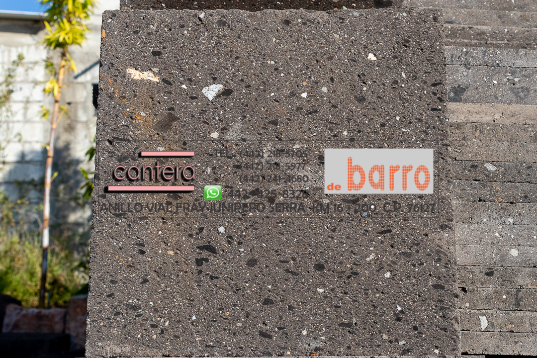 Cantera Laminada Negra
